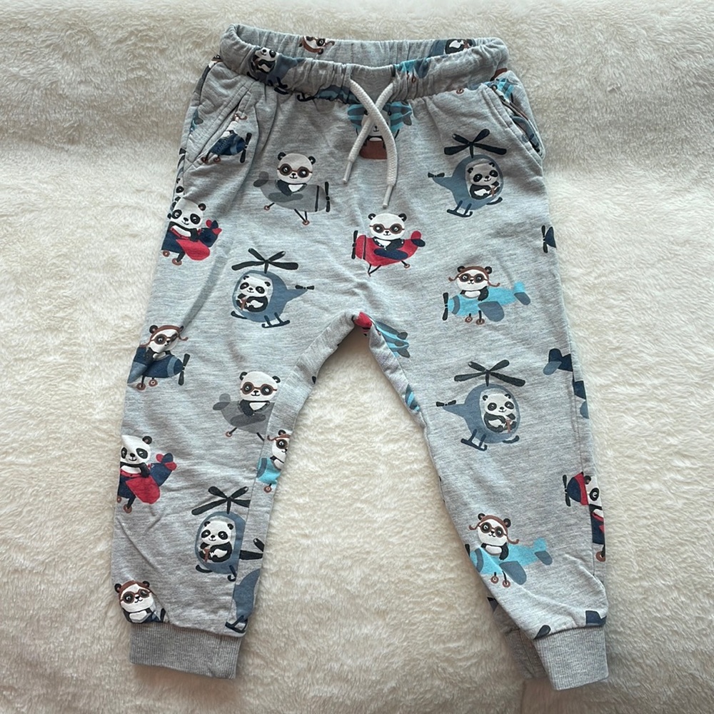 Boy’s Panda Flight Joggers - US 12- 18 months - H&M